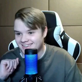 Стикер kussia - 8