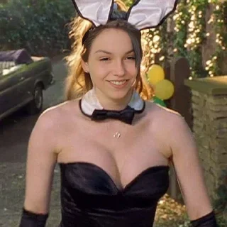 Стикер Создать свои киномемы ➡️ @Kinopoisk_Memes_bot - 3