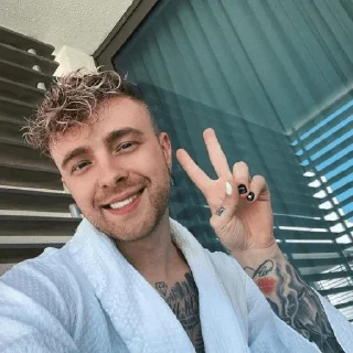 Стикер пусси бой - 7