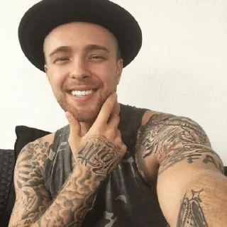 Стикер пусси бой - 11