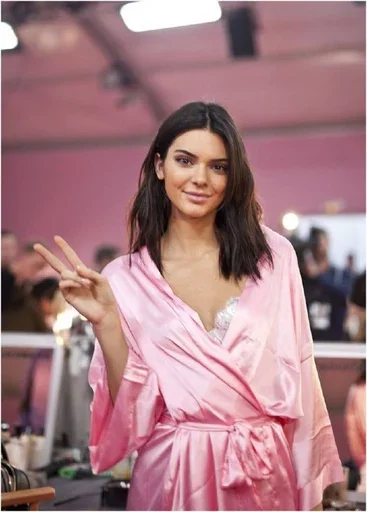 Стикер kendall jenner-uwukendal🤍 - 5