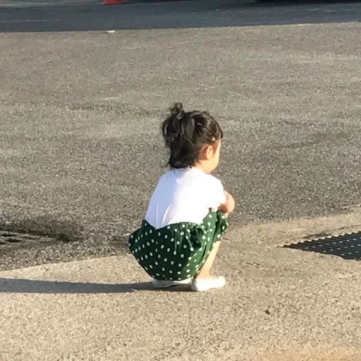 -𝓲'ꪑ’ :: @fStikBot - human face