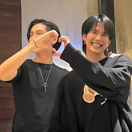 Sticker kinnporsheee - 1