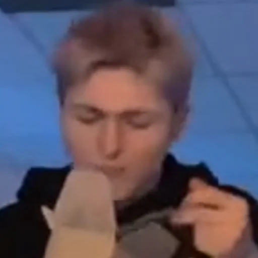 Стикер кирил лох - 11