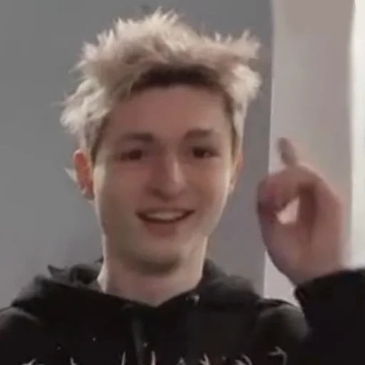 Стикер кирил лох - 9