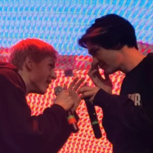 Стикер кирил лох - 5