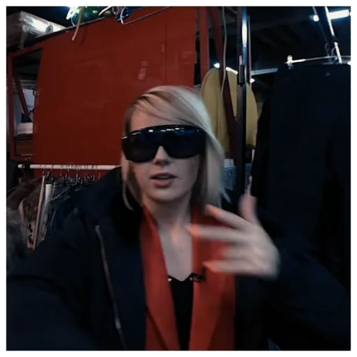 Sticker клавуся🥵👩‍🦳 - 11