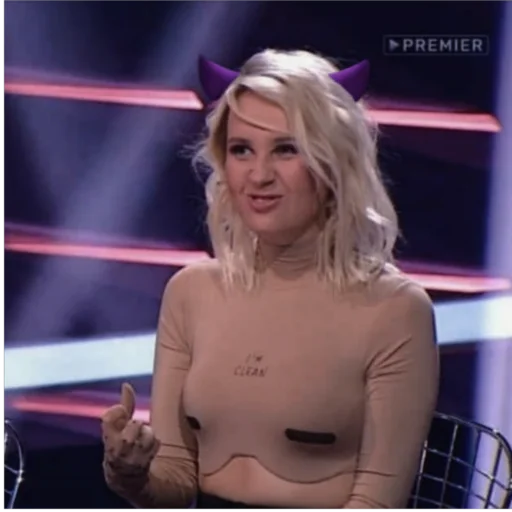 Sticker клавуся🥵👩‍🦳 - 7