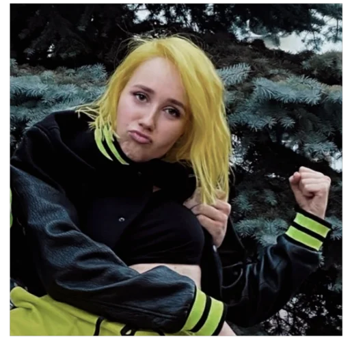 Sticker клавуся🥵👩‍🦳 - 3