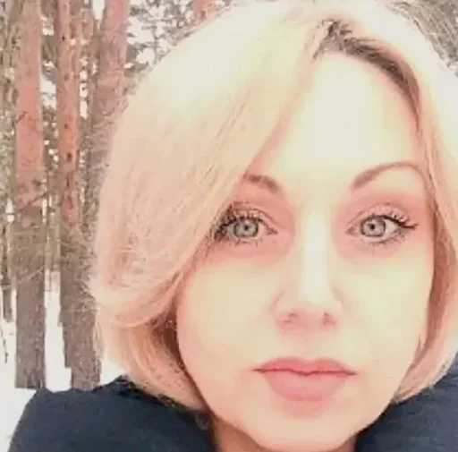 person human face tree