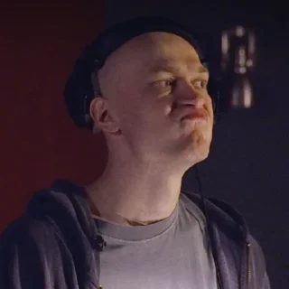 Стикер Юра Котисов 😻 - 7