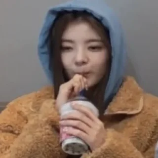 Sticker лиа милашка (кристинка тоже) - 10