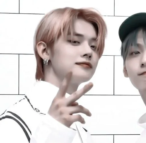 Стикер цв ёнджун (@helpjeyy) :: @fStikBot - 1