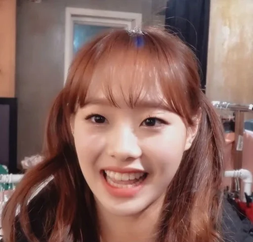 Sticker loonaqueens :: @fStikBot - 10