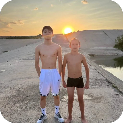 Стикер laaavMkr - 1