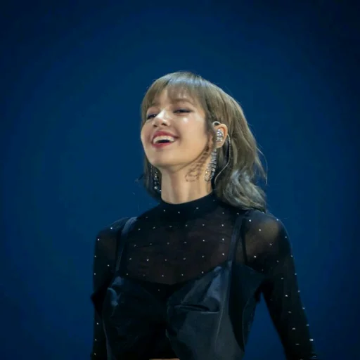 €~× Lisa | @BlackPink_Stickerr4 | - 