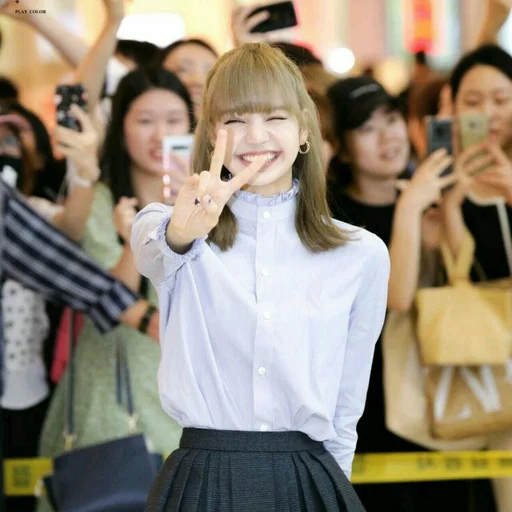 Sticker €~× Lisa | @BlackPink_Stickerr4 | - 5