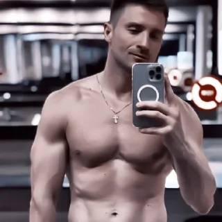 Стикер Викей и Суинь в борьбе за справедливость - 9