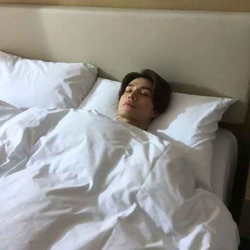 leeDongWook - person