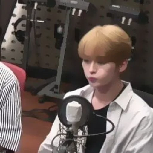 Человек одежда человеческое лицо