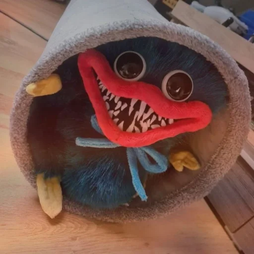 Стикер 😨 <huggy wuggy> by @kisupstikers - 11