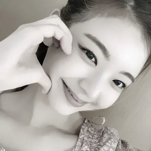 Стикер 「𝙡𝙞𝙖」→@rissgaridi - 1