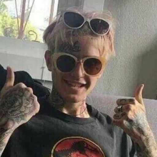 Sticker lilpeepikomi - 1