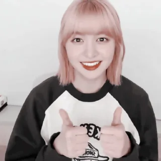 Sticker #𝐥𝐢𝐯𝐞: lily 051222 ;: by @paradismaudit - 2