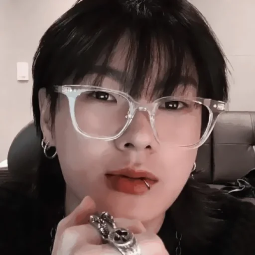 #𝐥𝐢𝐯𝐞: 𝗁𝖺𝗇𝗌𝖾 071220 ;: by @paradismaudit - Человек