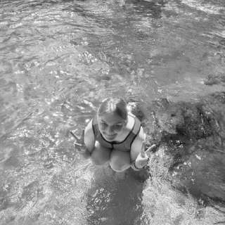 Sticker поля лиза даша - 0