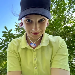 Sticker поля лиза даша - 1