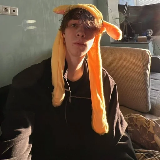 dilblin - от ллисы 😈 :: @fStikBot - person