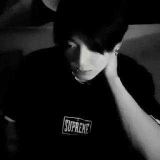 Стикер ☯︎ - 6