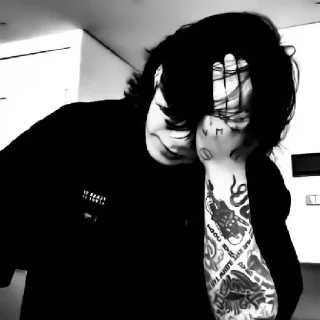 Стикер ☯︎ - 11