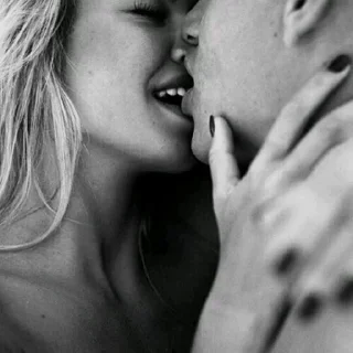 person kiss human face