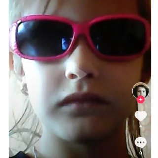 Стикер хайповая - 2