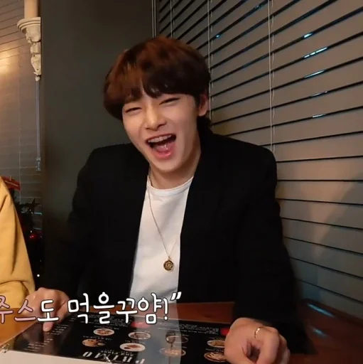 Человек одежда человеческое лицо