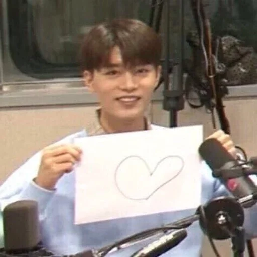 Стикер nct(っ'-')╮=͟͟͞͞💌 :: @fStikBot - 10