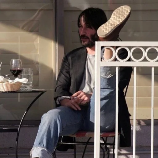 Sticker lucrinhefree - 1