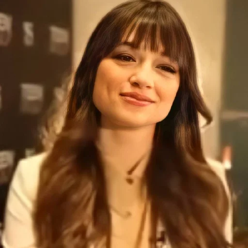 человеческое лицо Человек слоистые волосы