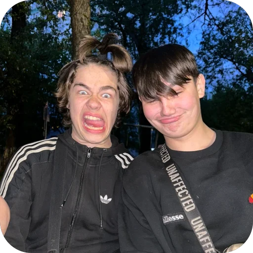 Стикер magafony - 1