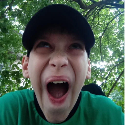 Максимка чо за краш😍 - 