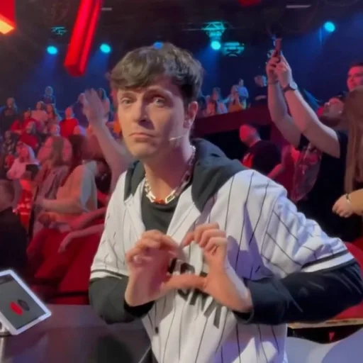 Sticker марология :: @fStikBot - 9