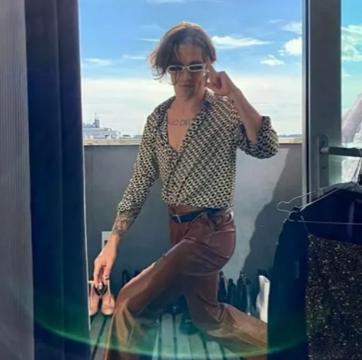 Стикер толікригайлоінетільки - 3