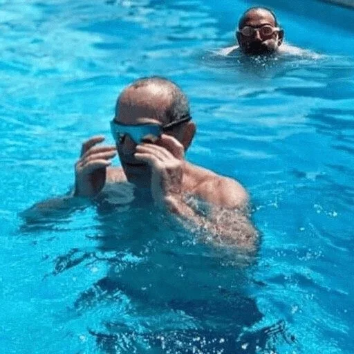 Вода бассейн спорт