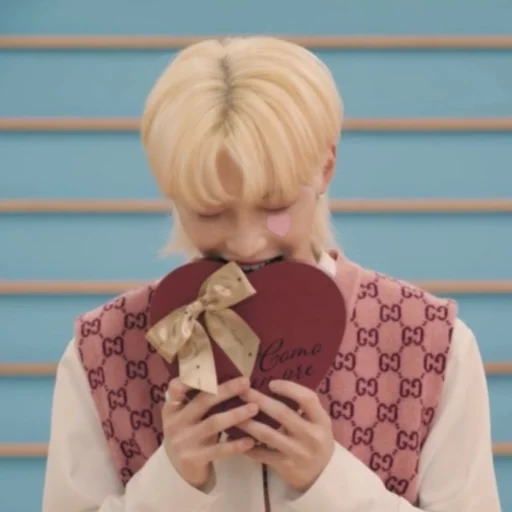 Человек одежда человеческое лицо