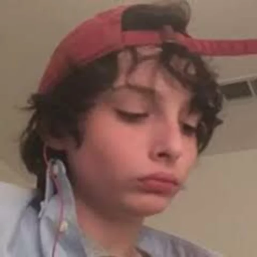 Стикер finn - 4