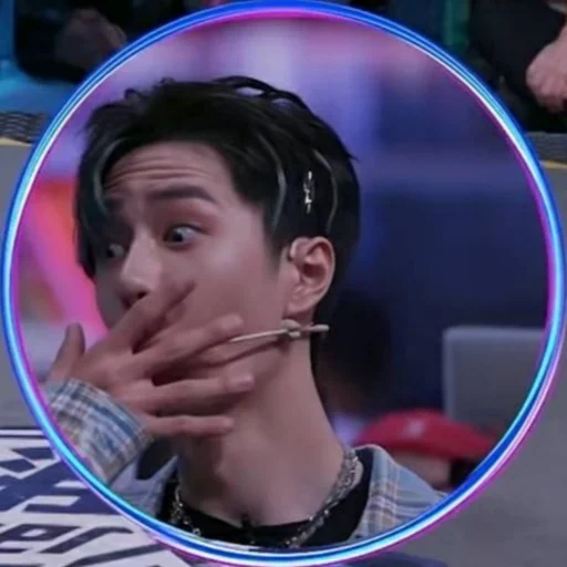 Человек человеческое лицо зеркало