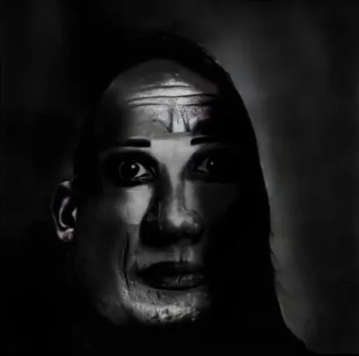 черно-белый портрет человеческое лицо