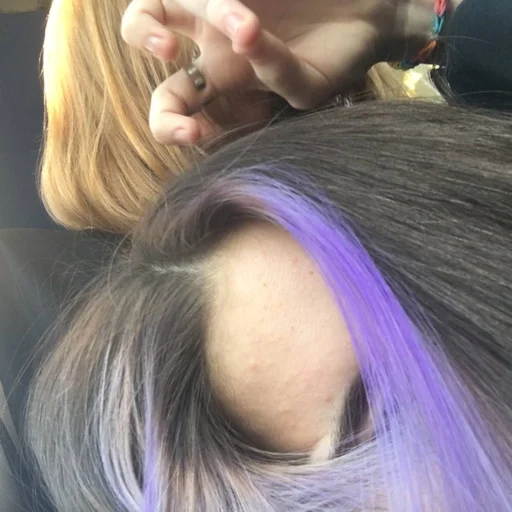 Человек человеческое лицо целовать